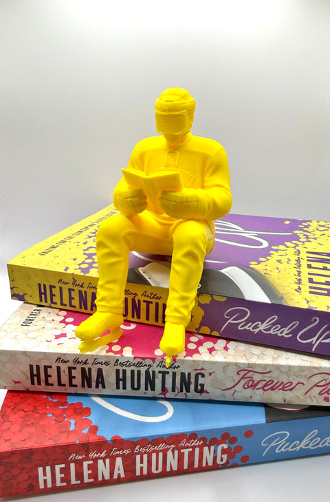 Hockey Player | Reading Shelf Buddy | Modded Maker Mayhem